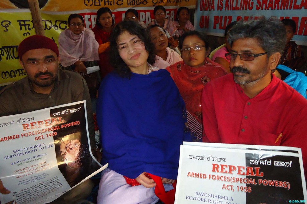 Sharmila released and protesting for repeal of AFSPA at JNIMS Hospital, Porompat on 12 March 2013