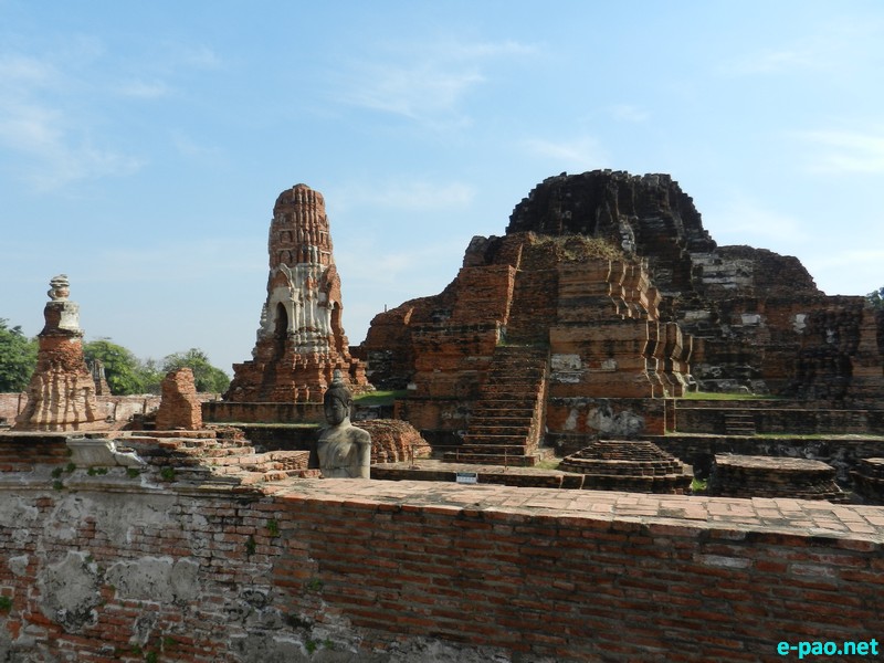 A visit to the ancient city of Ayutthaya in Thailand :: March 2016