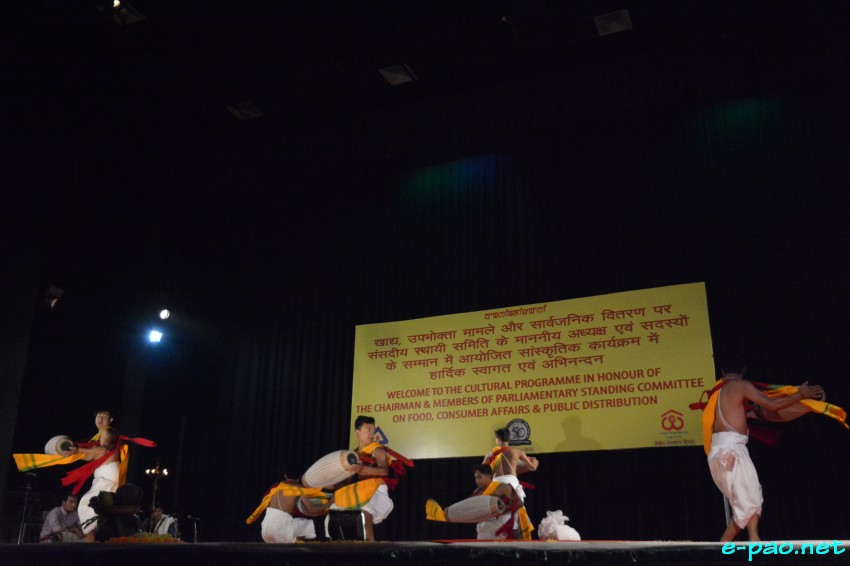 Cultural Programme in honour of Parlimentary standing committee on Food, Consumer Affairs at MCA, Imphal  ::  6 November 2017