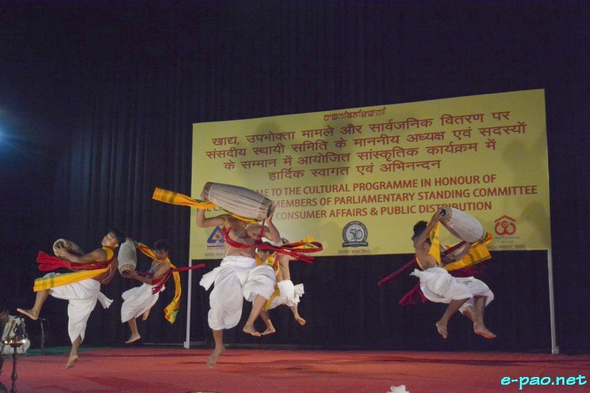 Cultural Programme in honour of Parlimentary standing committee on Food, Consumer Affairs at MCA, Imphal  ::  6 November 2017