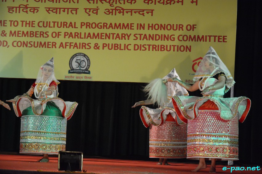 Cultural Programme in honour of Parlimentary standing committee on Food, Consumer Affairs at MCA, Imphal  ::  6 November 2017