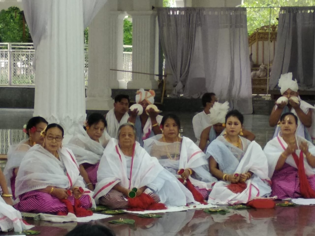 Offering of music by Jalakeli Pala at Sri Sri Govindajiu Temple on Buddha Purnima, Royal Palace, Imphal :: 16 May 2022