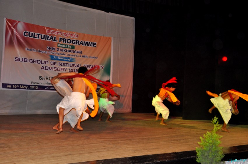 Pung Chollom : Cultural Programme hosted by Gaikhangam (Dy CM) in honour of Sub-Group of National Security Advisory Board :: May 16 2013