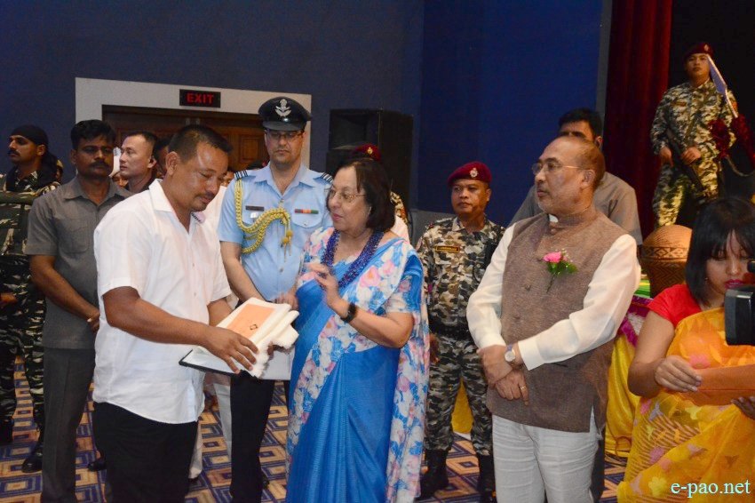 Manipur University of Culture : Foundation Day at  MFDC auditorium - Award Ceremony :: 12th August 2017