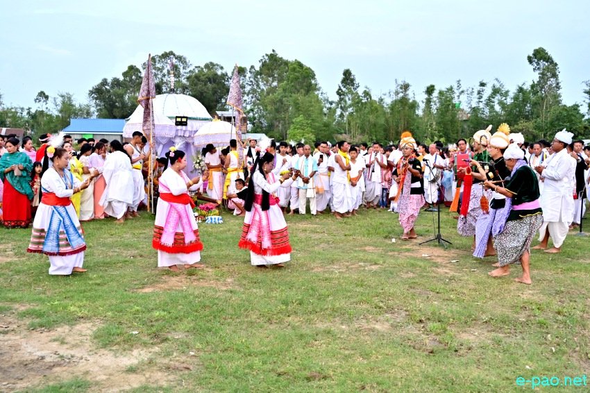 Maibi Jagoi at Ibudhou Thangjing Haraoba Lai Lam Thokpa at Chengei Lampak, Moirang :: 23rd May 2022