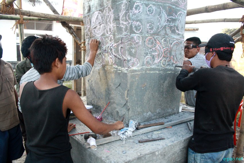 Artists sculpting the 'Cultural Integrity Pillars' at Palace Compound  :: October 2012