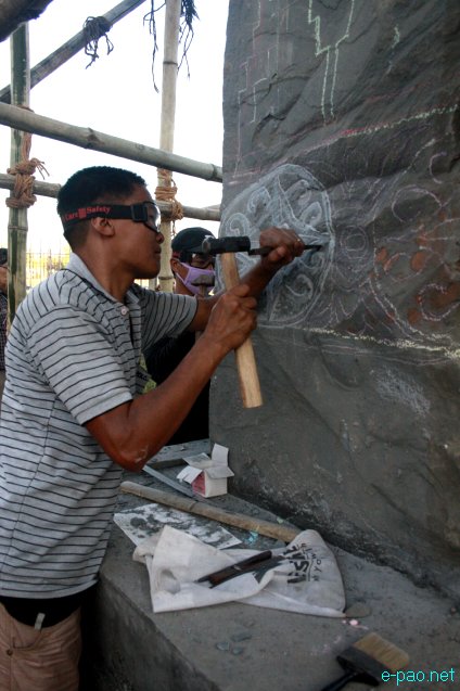 Artists sculpting the 'Cultural Integrity Pillars' at Palace Compound  :: October 2012