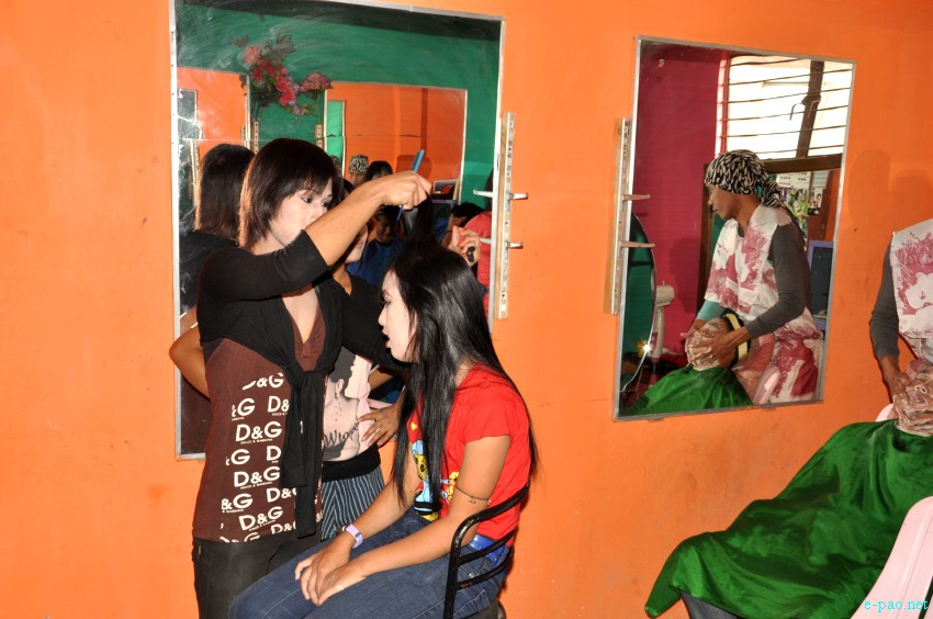 Trans-Gender (Nupi Manbi) Community of Manipur at work in Imphal :: March 10 2013