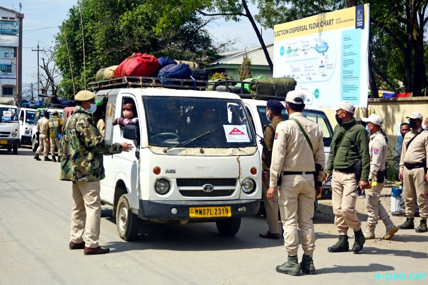 Polling officials dispatched from Imphal West DC, Lamphelpat :: February 27 2022