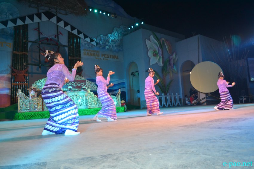 Day 3 :  Cultural programmes performed by Myanmar artistes  at BOAT  at Manipur Sangai Tourism Festival :: November 23 2013