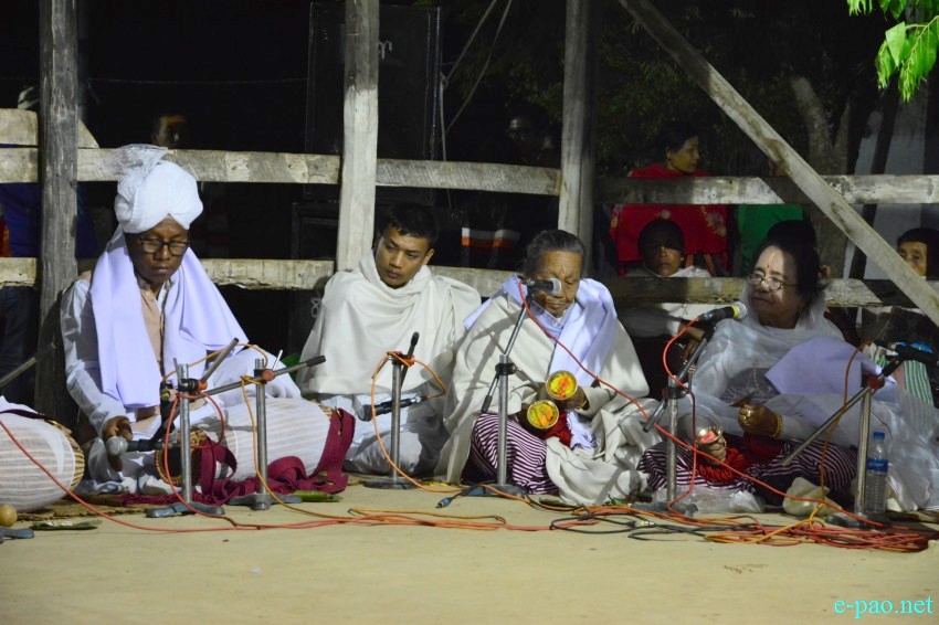 Baruni (Nongmaiching) Chingkaba :: Prayer offering by Devotees on the eve of Baruni Chingkaba :: 18 March 2015
