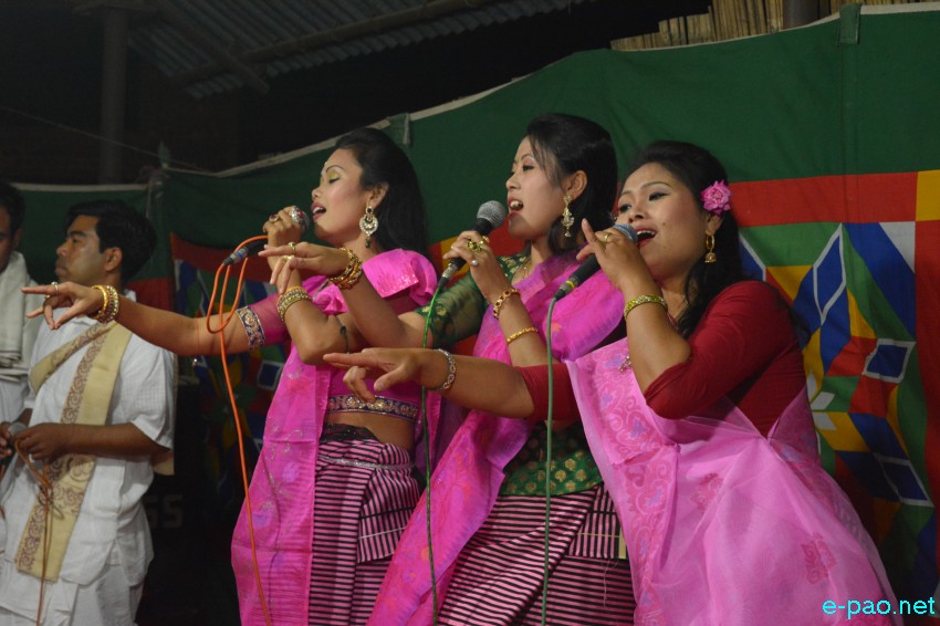 Emoinu Irat-thouniba (Night Program)  at Wangkhei Ningthem Pukhri Mapal :: January 02, 2015