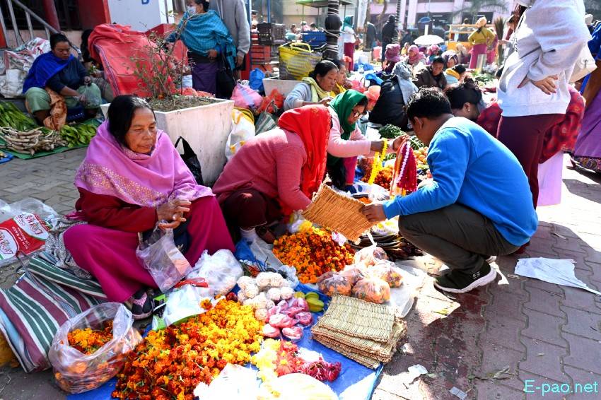 Emoinu Festival Shopping at Khwairamband Ema Keithel, Imphal :: 31st December 2025