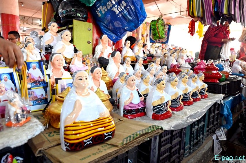 Emoinu Festival Shopping at Khwairamband Ema Keithel, Imphal :: 31st December 2025