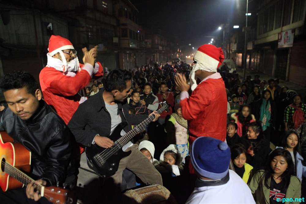 Festive mood around Churachandpur (Lamka) town on eve of Christmas :: 23 December 2017