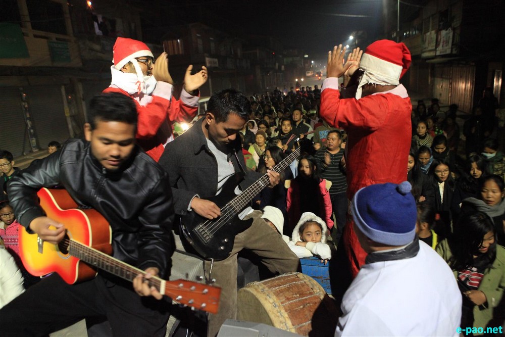 Festive mood around Churachandpur (Lamka) town on eve of Christmas :: 23 December 2017