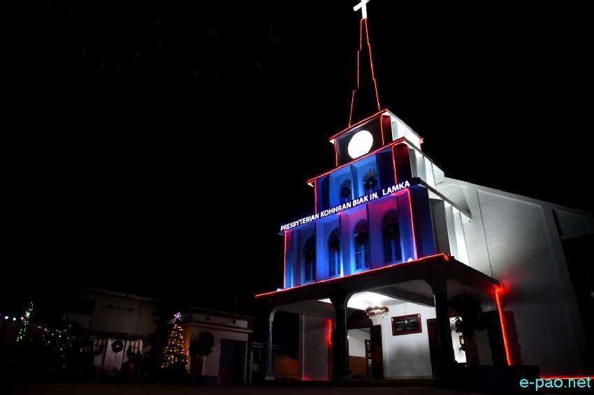 Festive mood around Churachandpur (Lamka) town on eve of Christmas :: 24th December 2021