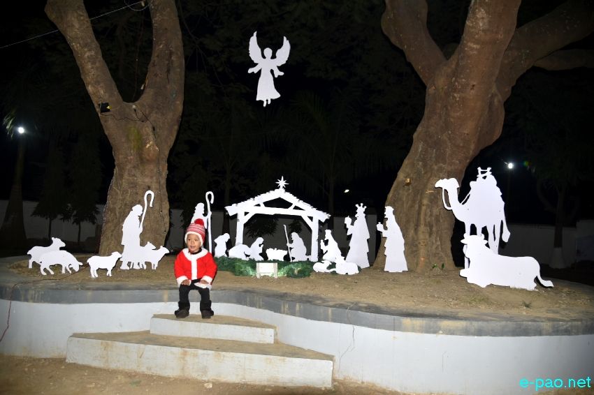 Festive mood around Churachandpur (Lamka) town on eve of Christmas :: 24th December 2021
