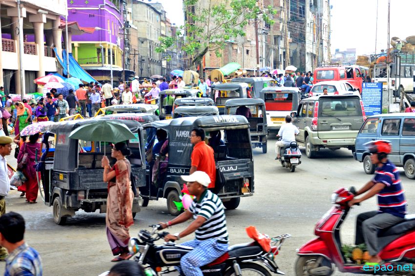 Shopping for Id-ul-Fitr  at Khwairamband Ima Keithel :: July 17 2015