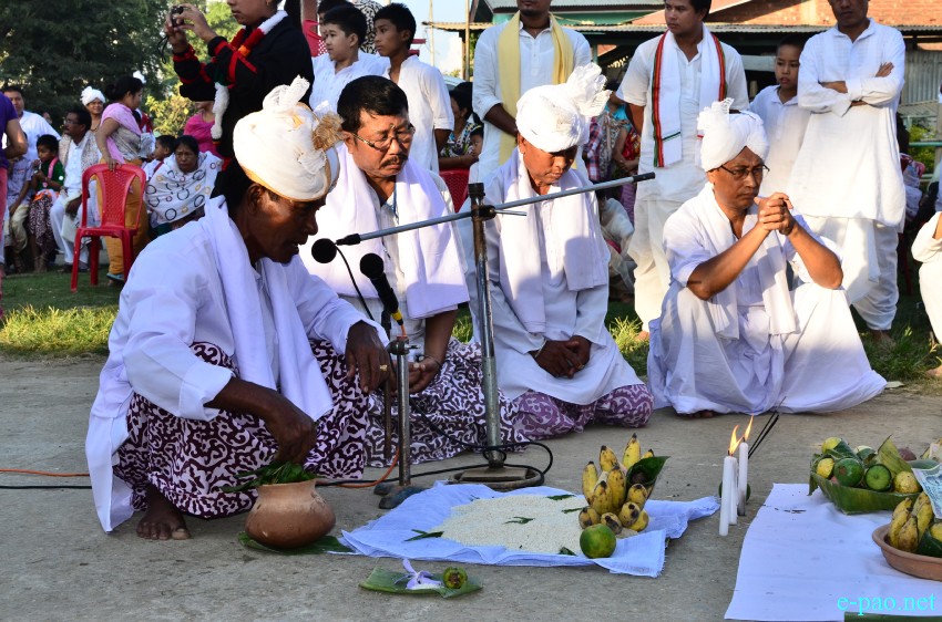 'Kwak Tanba' function as part of Mera Houchongba at Bamon Leikai, Imphal, Manipur :: October 03, 2014