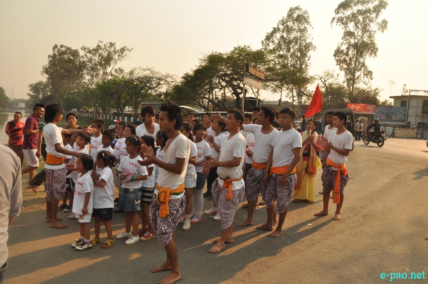 Yaoshang Sports : Top Youth Club: Torch lighting from Kangla :: 16 March 2014