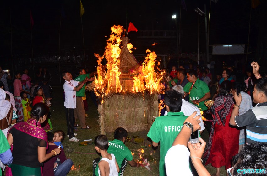 Day 1 : Yaoshang festival at Wangkhei Tokpam leikai & Singjamei area , Imphal :: 16 March 2014