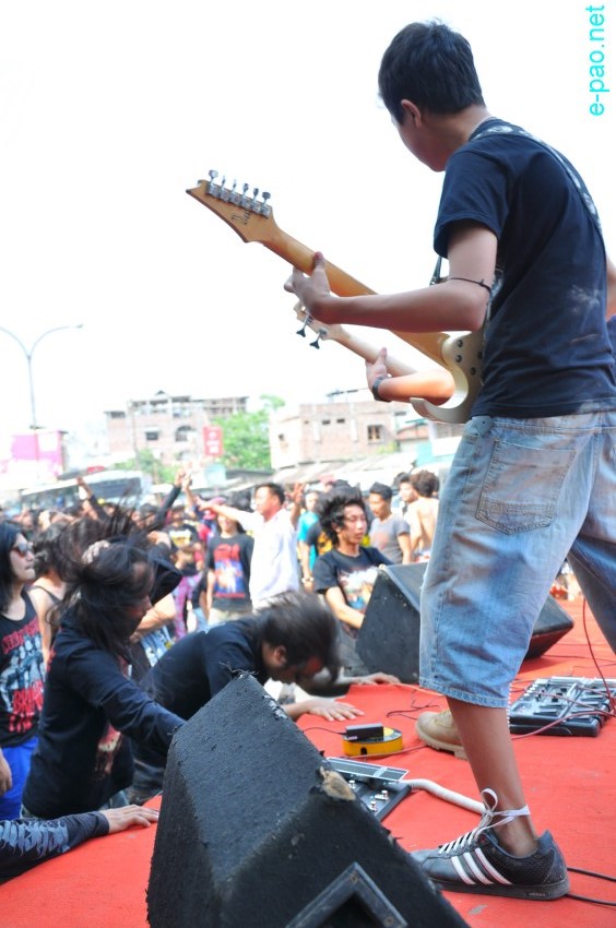Day 5: Yaoshang Rock Concert at Moirangkhom  :: 20th March 2014