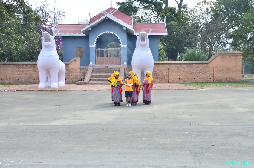Yaoshang Day 1: Sports activities and scenes of people enjoying at Kangla Gate :: 05 March 2015
