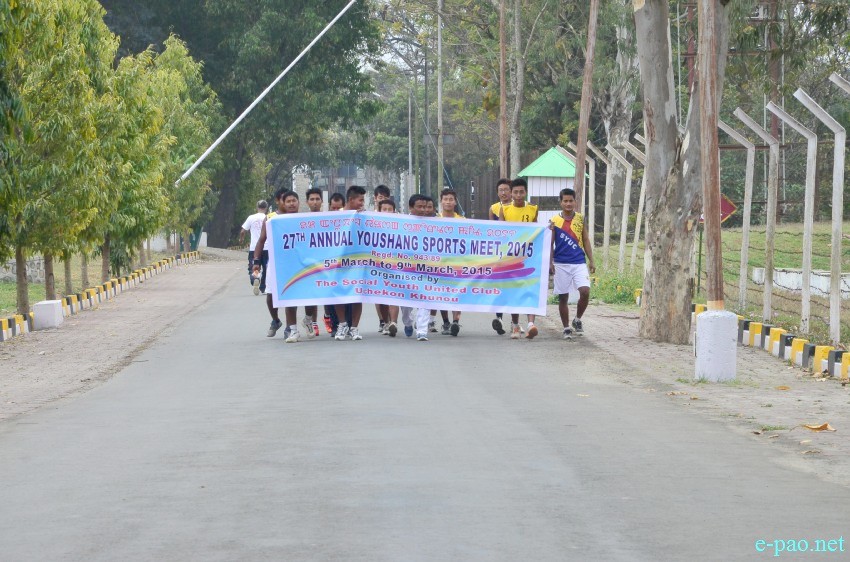 Yaoshang Day 1: Sports activities and scenes of people enjoying at Kangla Gate :: 05 March 2015