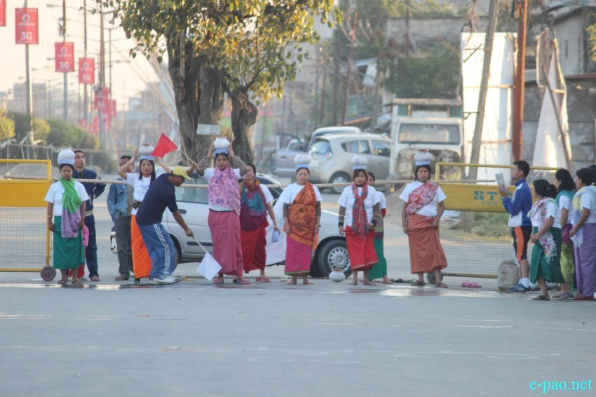 Yaoshang Day 4: Pot Race at Thangmeiband Lilashang Khonangkong  :: 8th March 2015