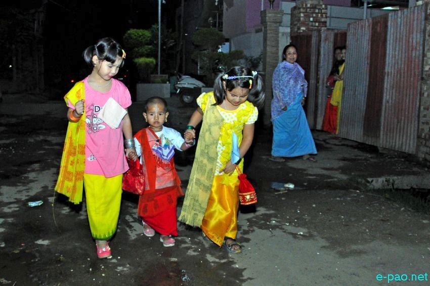 Yaoshang Day 1 : Nakatheng Chatpa - Kids attired in traditional Yaoshang Dress :: March 23 2016