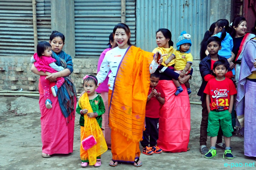 Yaoshang : Nakatheng Chatpa - Kids attired in traditional Yaoshang Dress :: March 02 2018