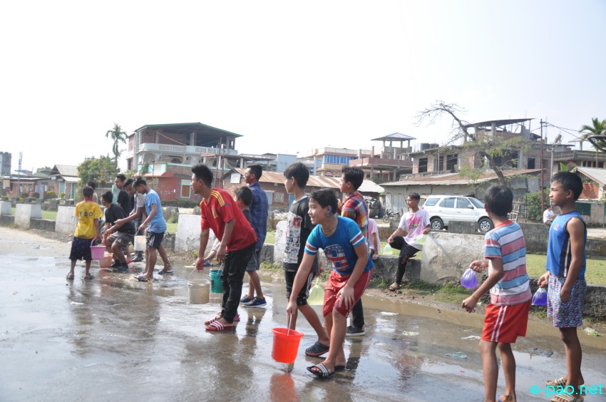 Day 5 : Water and color splashing in Imphal city as part of Yaoshang Festival :: March 06 2018