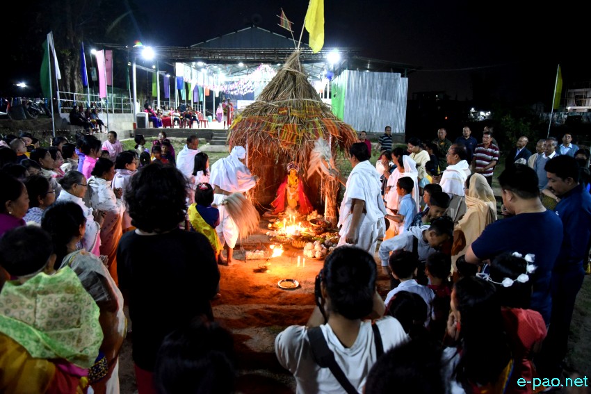 Yaoshang Mei Thaba :  Offerings and Prayers to God and burning of Yaoshang Hut :: March 21 2019