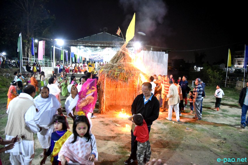 Yaoshang Mei Thaba :  Offerings and Prayers to God and burning of Yaoshang Hut :: March 21 2019