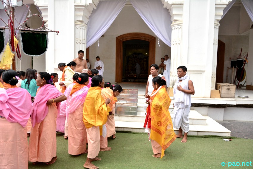 Yaoshang Day 2 ::  Pichakari at Shree Shree Govindajee Temple , Imphal :: 22  March 2019