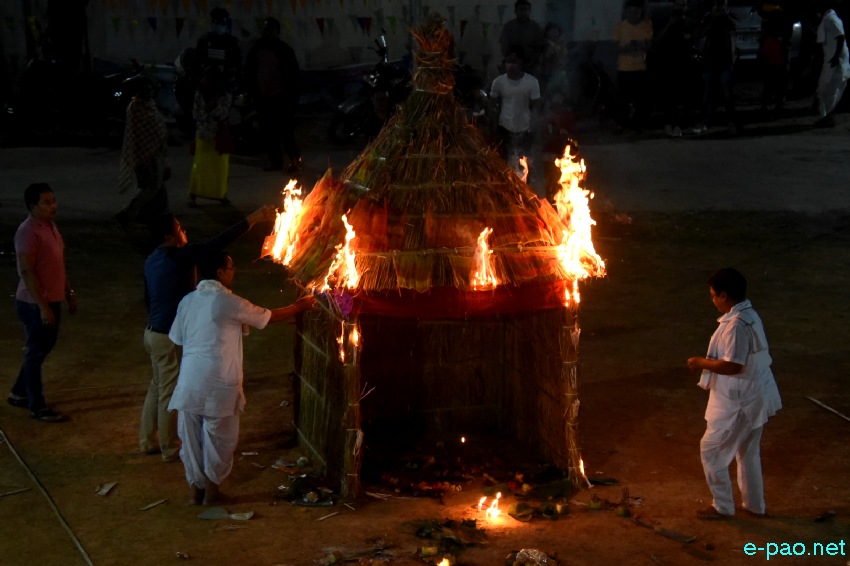 Yaoshang Mei Thaba :  Offerings and Prayers to God and burning of Yaoshang Hut :: 28th March 2021