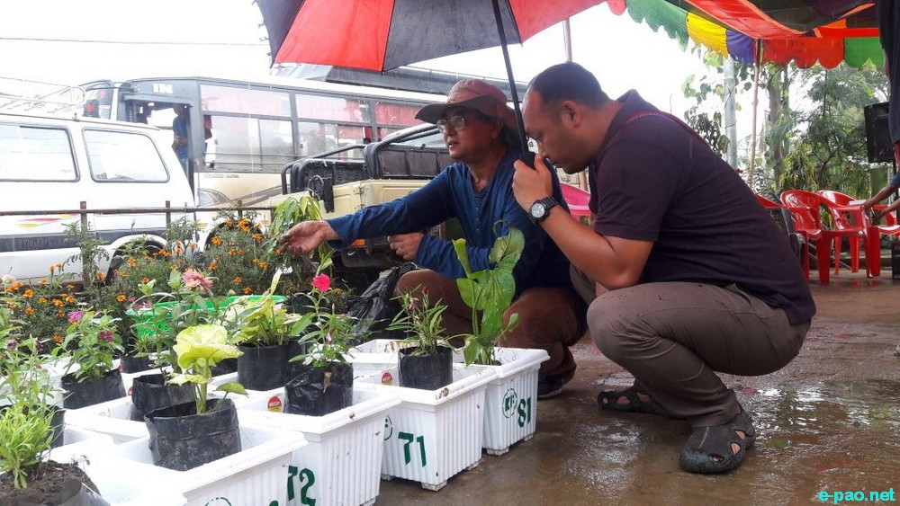 Kakching keithel , cleaner and healthier through community gardening :: July 2017