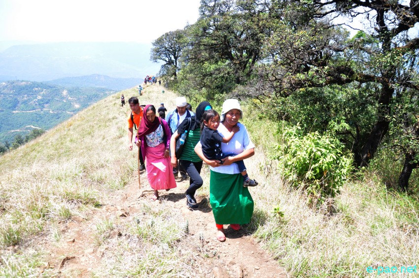Climbing the Shirui Hills during 2nd Shirui Lily Festival at Ukhrul :: 25 April 2018