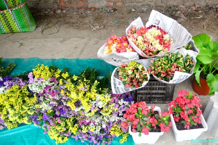 Seasonal foods and produces available at Mao-Imphal Market at Kabo Leikai, Imphal :: 13 April 2022