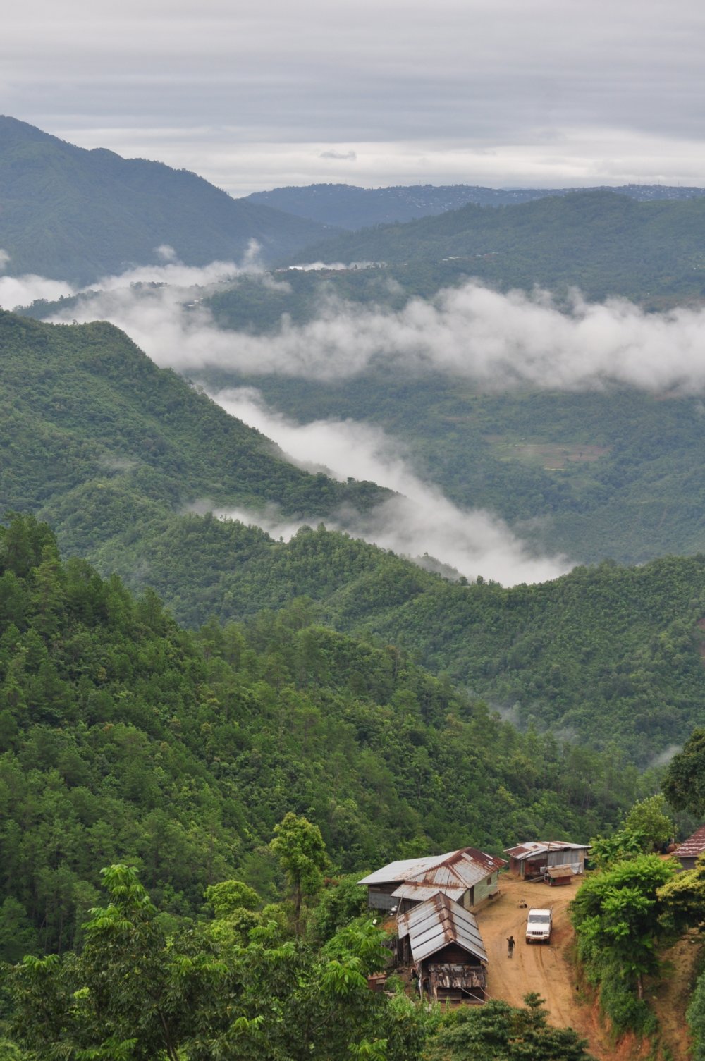 Ringui Village : Landscape of Ukhrul District, Manipur  :: 2016