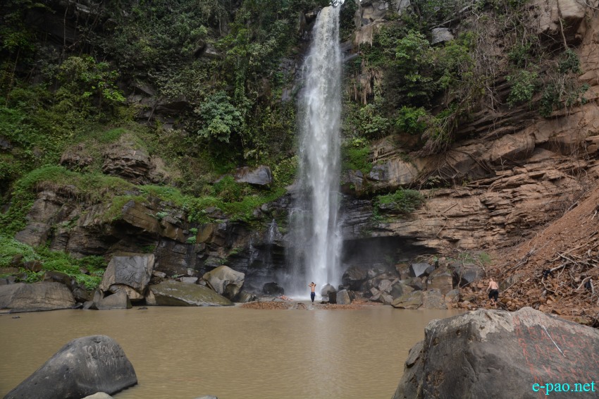 Khoupum Khouduang (Water fall) ::  11th One day expedition tour at Khoupum Valley :: 9th April 2016