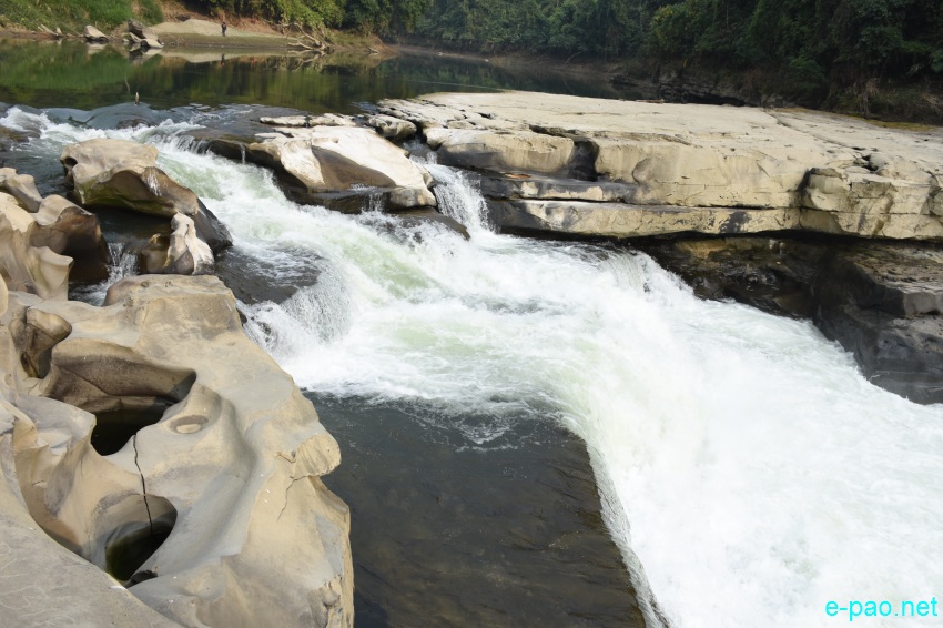 Barak waterfall  in Tamenglong District, Manipur :: 30th January 2020