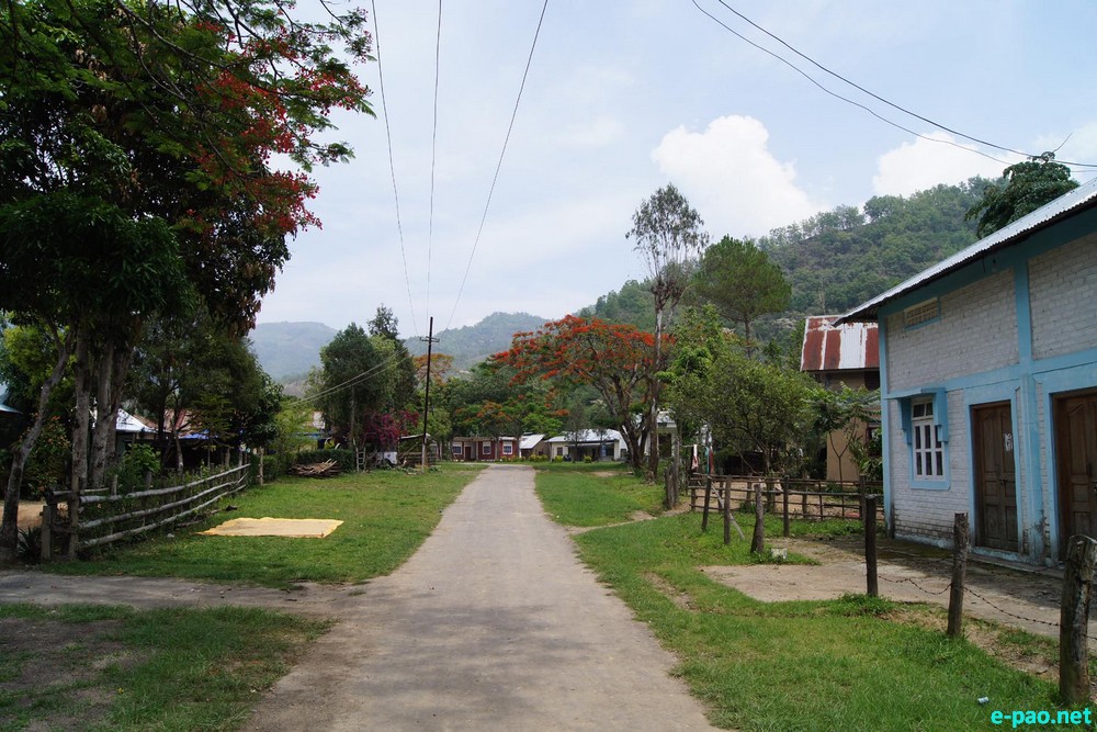 Hongman Khongbal : A Tangkhul Village in Senapati district of Manipur :: May 2014   

14~ http://www