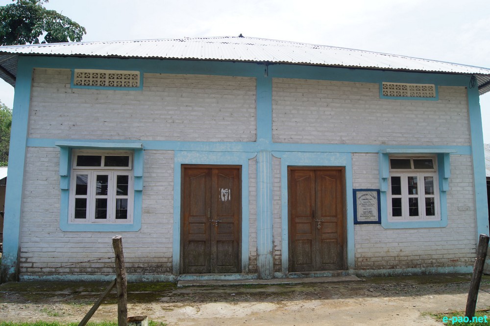 Hongman Khongbal : A Tangkhul Village in Senapati district of Manipur :: May 2014   

16~ http://www
