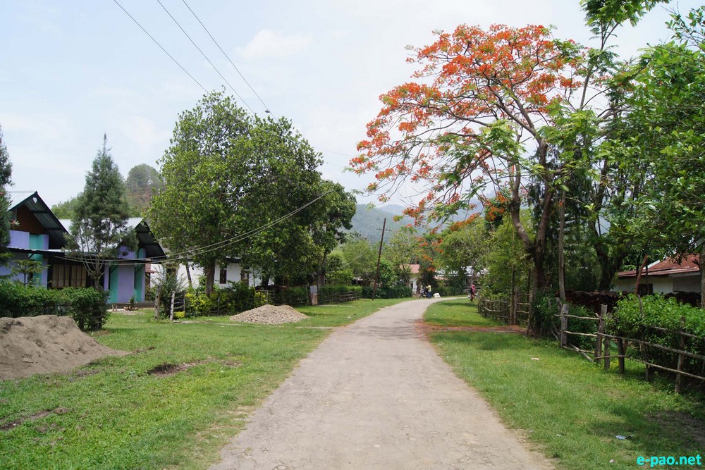 Hongman Khongbal : A Tangkhul Village in Senapati district of Manipur :: May 2014   

07~ http://www