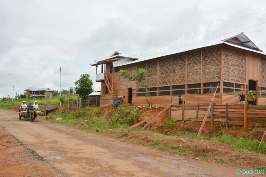Haolenphai Village in Indo-Myanmar border located around 3 kilometers north of Moreh :: 18 June 2015