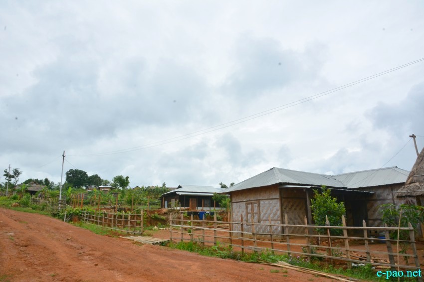 Haolenphai Village in Indo-Myanmar border located around 3 kilometers north of Moreh :: 18 June 2015