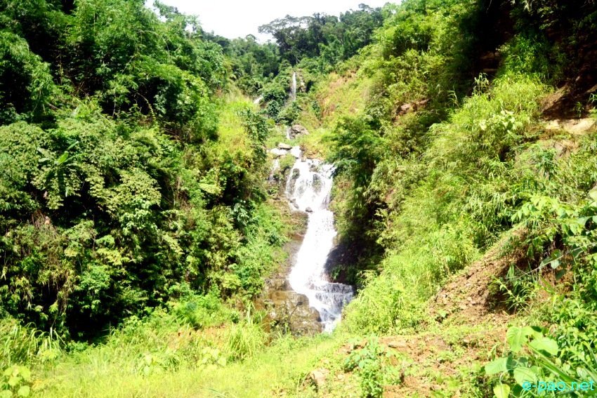 A waterfall along Imphal Jiribam road :: 8th September 2021