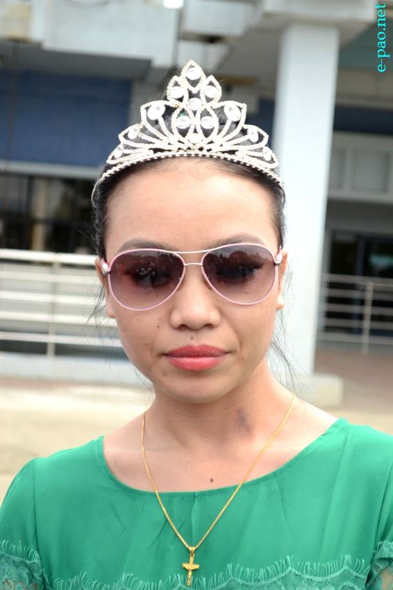 Lina Lamneilhing Chongloi (Miss Bharat 2013 / Miss India NE) reception by KSO,  Sadar Hills at Tulihal Airport :: 26 Sep 2013